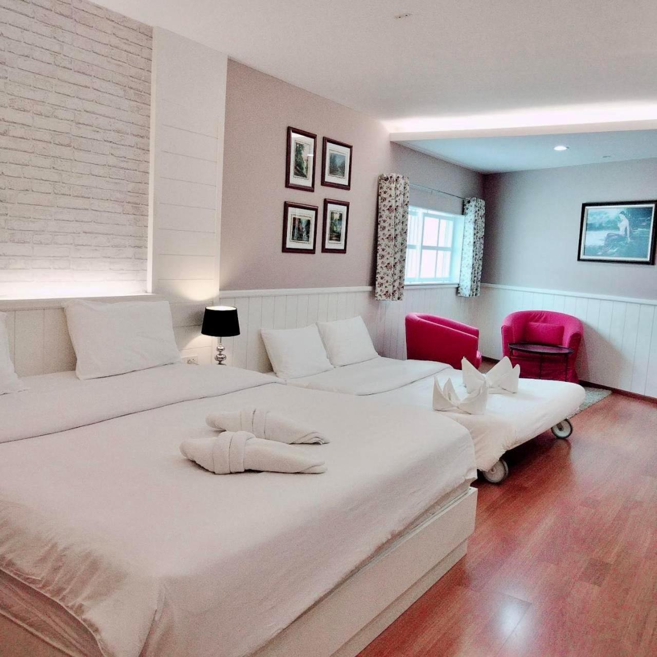 Sabai Dee Minitel Hotell Bangkok Exteriör bild
