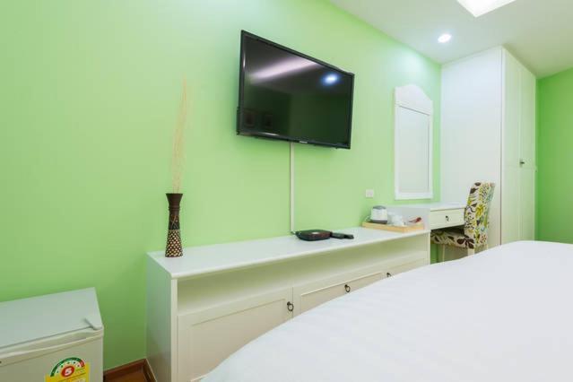 Sabai Dee Minitel Hotell Bangkok Exteriör bild